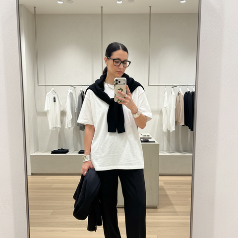 {{variant_option_1}}